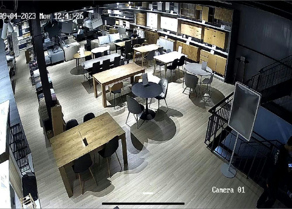 Hình  Loại Camera an ninh  thực tế  thiết kế với hình ảnh  Ultra 2k 4.0 megapixel  của bộ Trọn Bộ Camera Văn Phòng Chuyên Dụng sử dụng mã KX-CAi4004SN-A